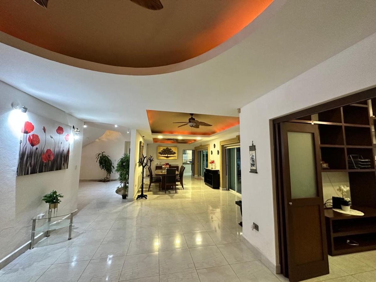 Casa Sasha'S Mini Palace Канкун Екстер'єр фото